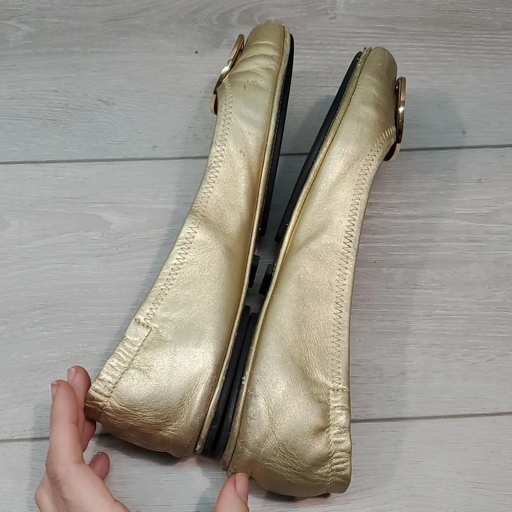 Tory Burch Women Logo Metallic MinnieLeather Gold Loafer Flat Ballet shoes sz 9M